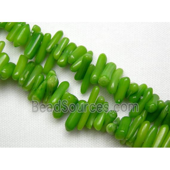 chip coral beads, dyed, green