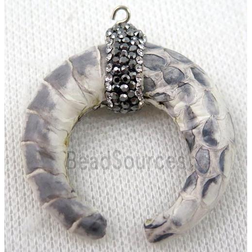 resin horn pendant paved rhinestone